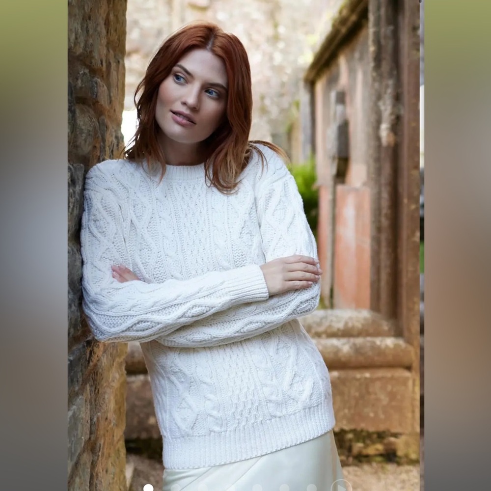 NWT BLARNEY woollen mills Lily Aran Wool Sweater in natural size XS 100% merino